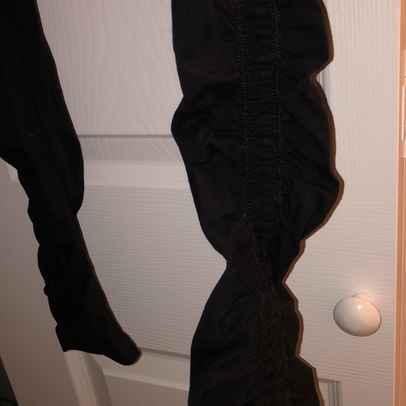 tna black leggings - Picture 5 of 7